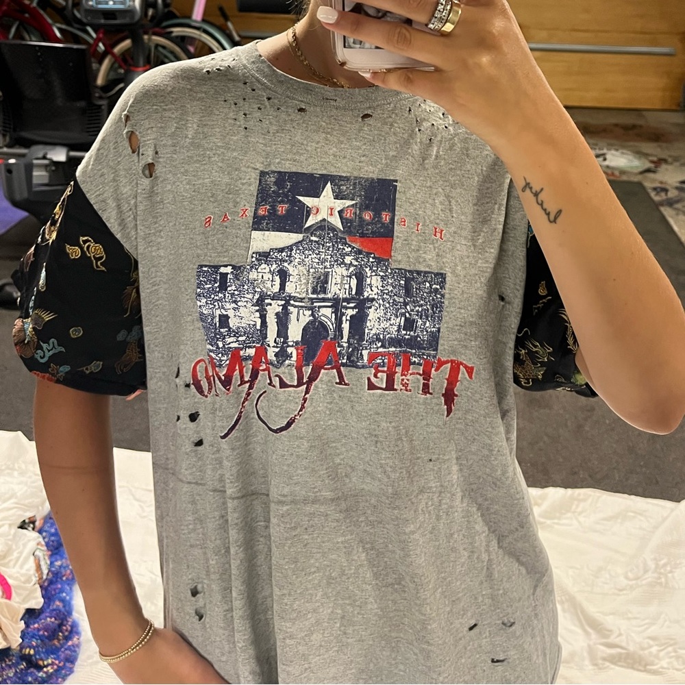 LF tshirt
